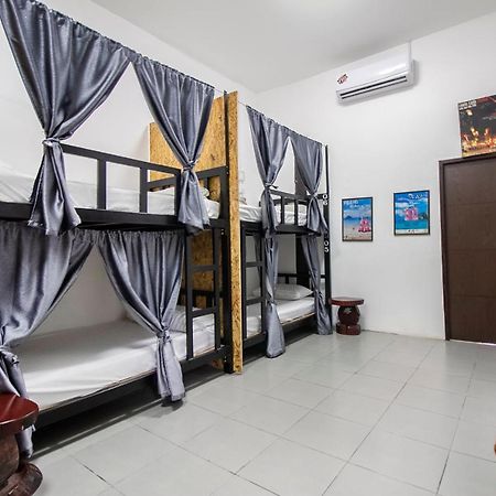 T & T Hostel קנצ'נבורי מראה חיצוני תמונה