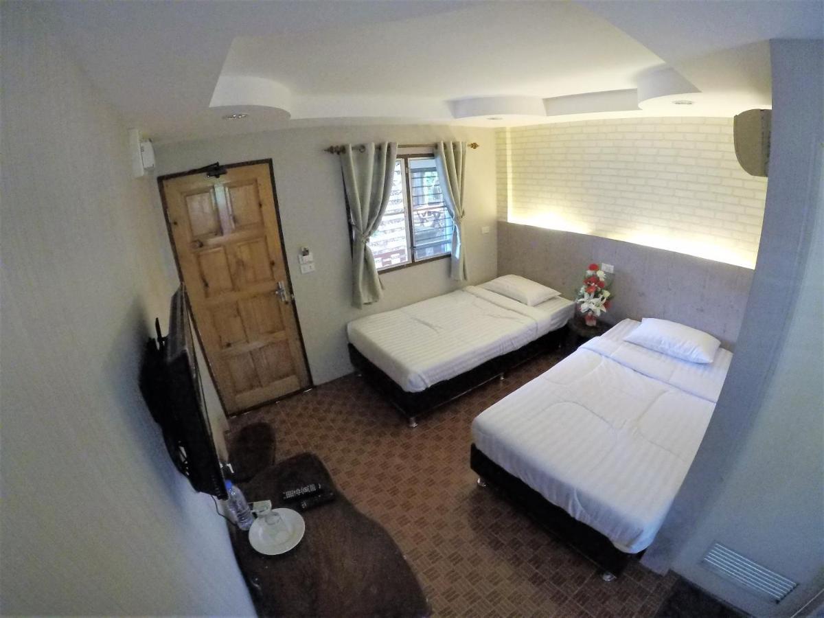 T & T Hostel קנצ'נבורי מראה חיצוני תמונה